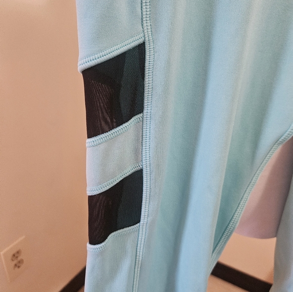 Pop fit yoga pants L - Picture 2 of 4